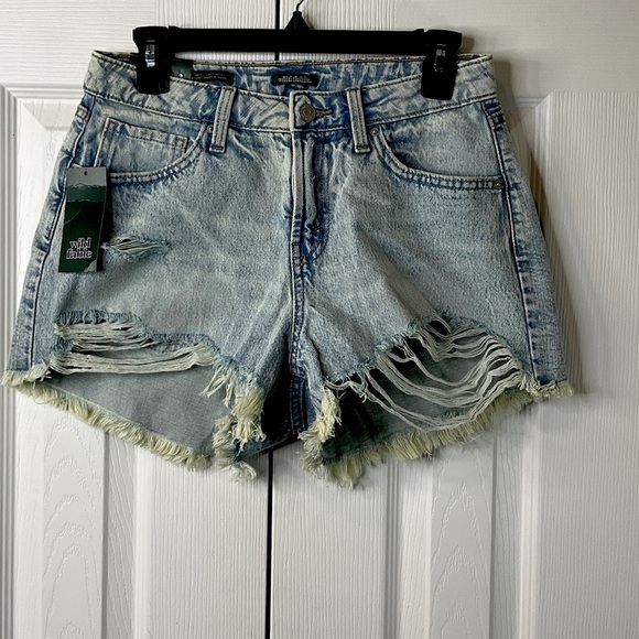 Wild Fable Shorts Women High Rise Button Fly Fringe Distressing Size 2 - Picture 1 of 8